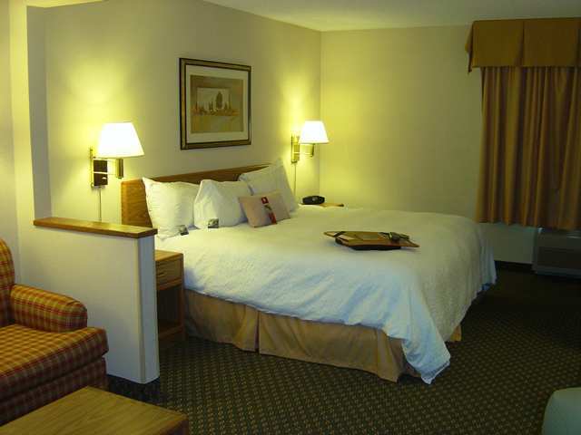 Hampton Inn Chicago-Tinley Park Room photo